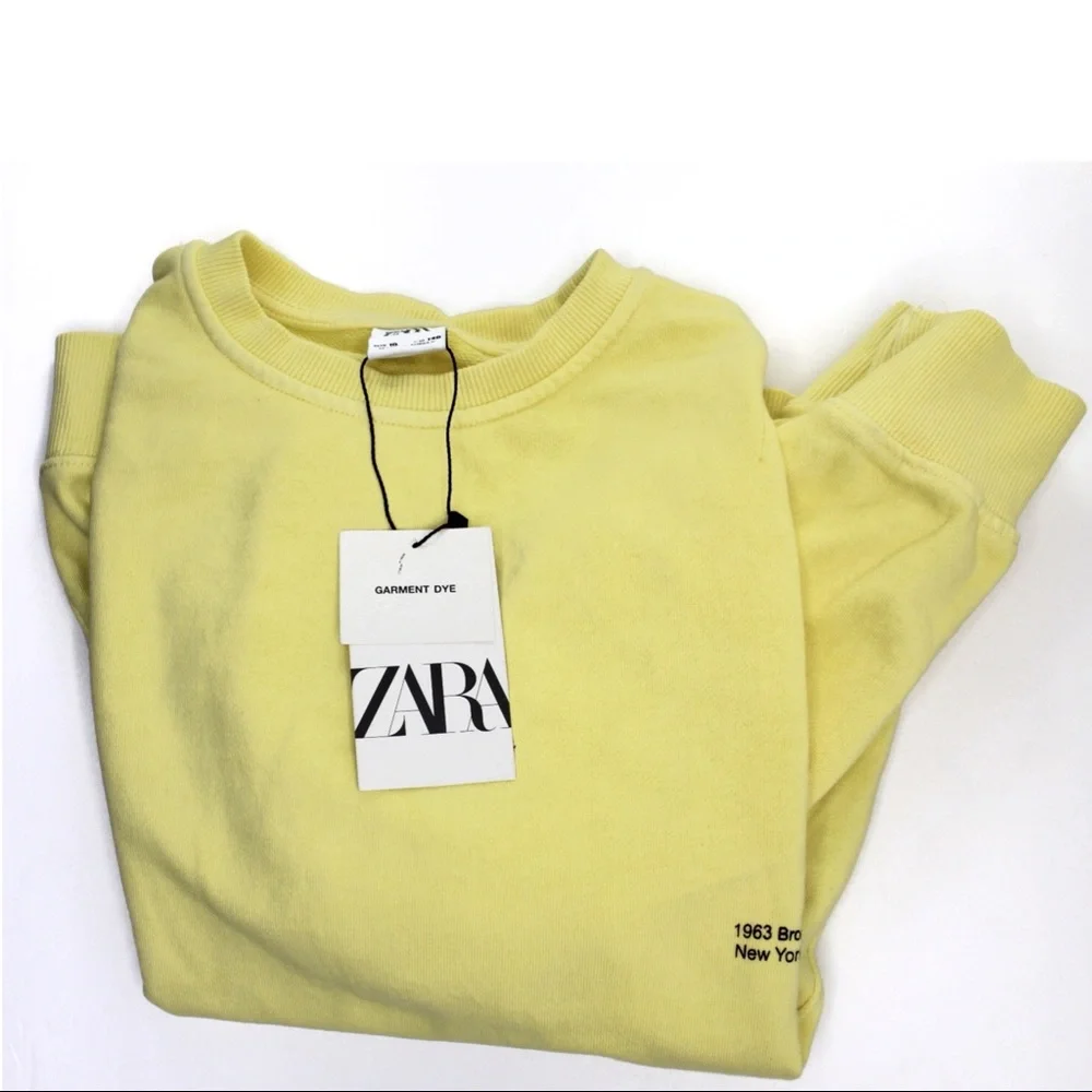 Zara Yellow Slogan Sweatshirt with Seam Detail and Vintage Graphic 10 Kids NWT - Picture 2 of 8